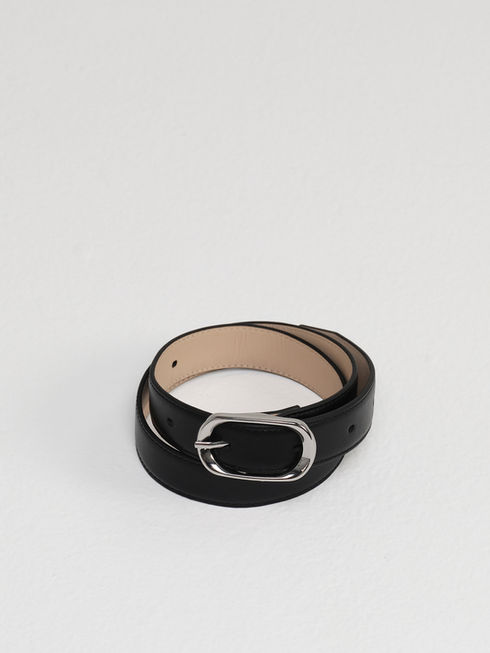 AGNES handcrafted leather belt with oval black in classic black