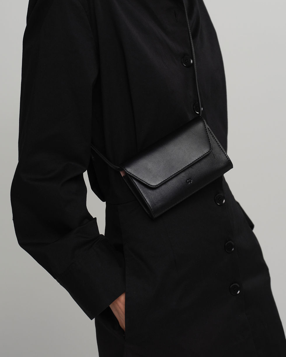 PALOMA a 100% australian leather cross body bad
