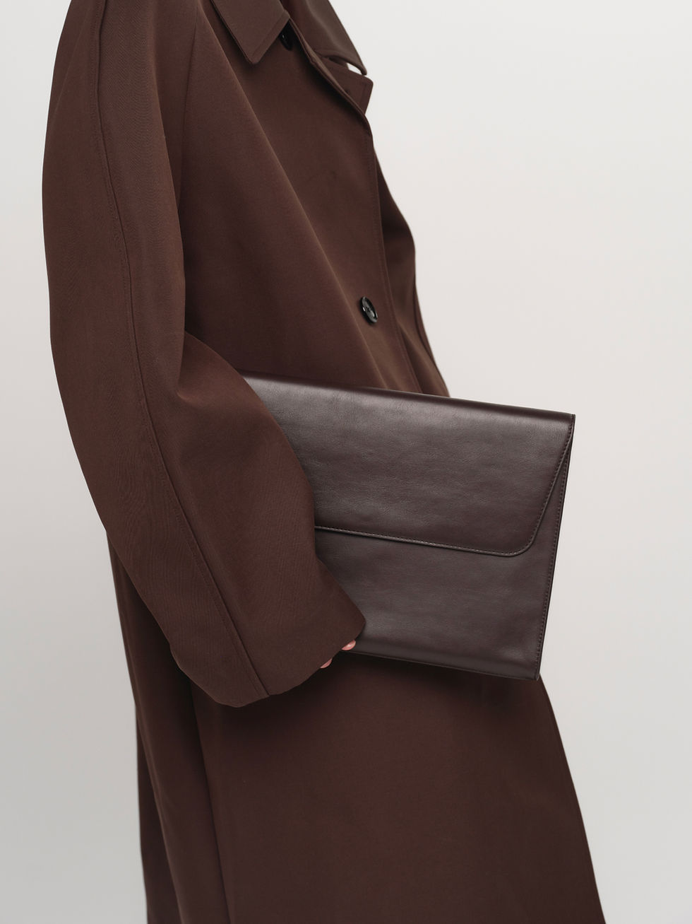 CLEO leather chocolate laptop sleeve case
