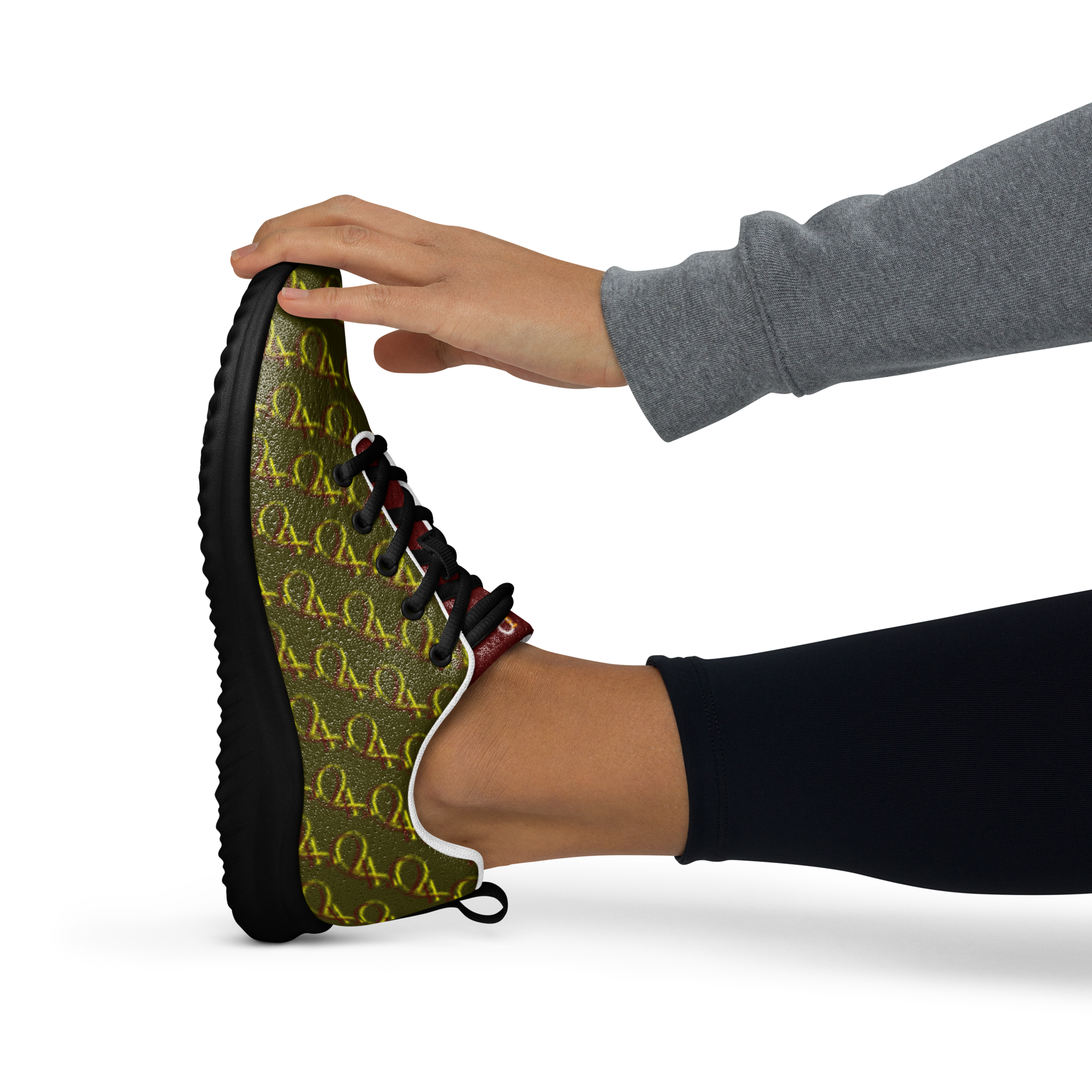 W: footwear: "FemYnYnn",  low-top lace athletic sneakers .kar