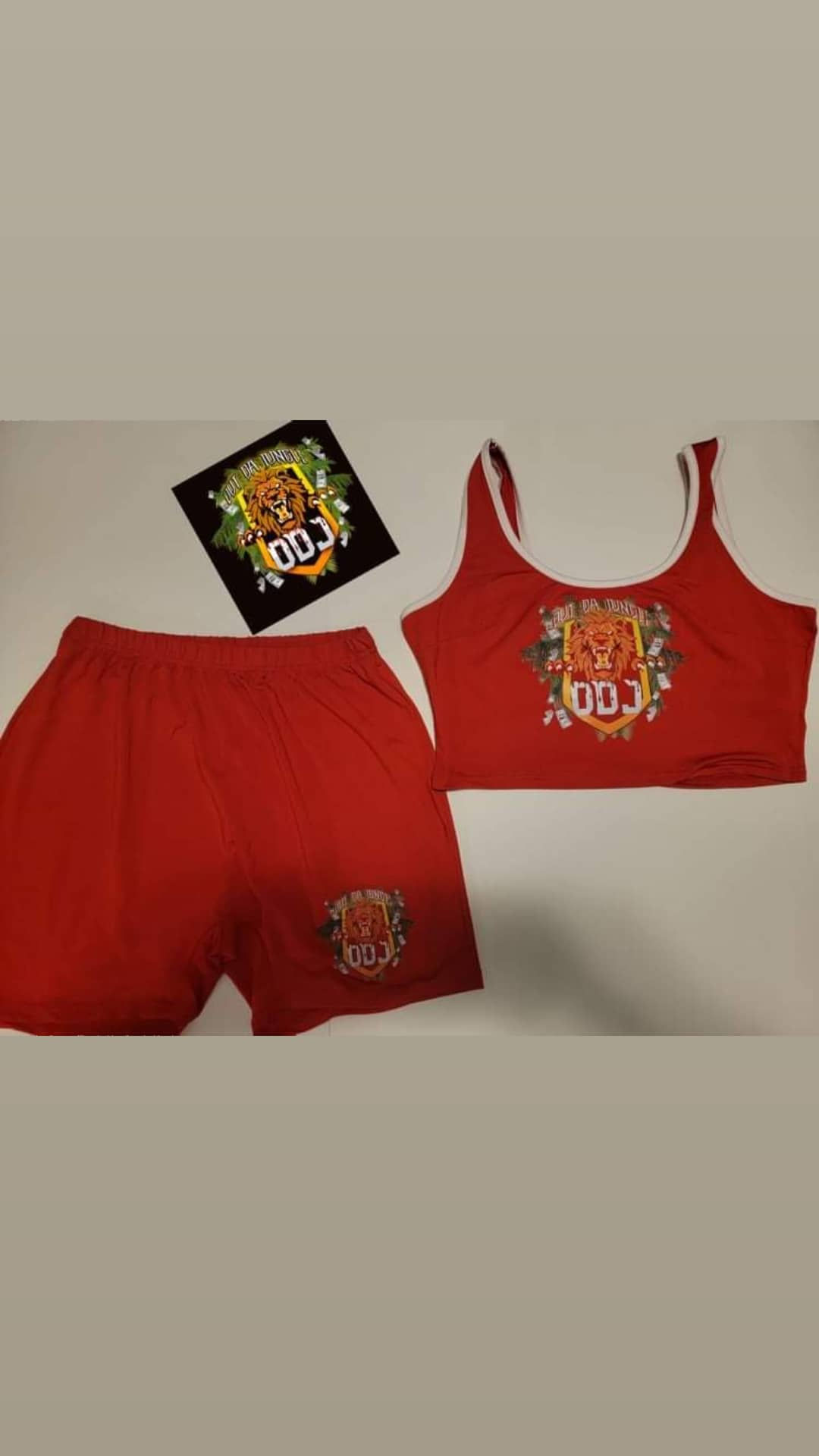 Red crop top set