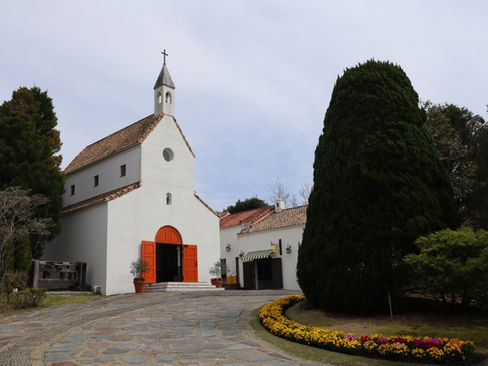 Spanish Village Mie