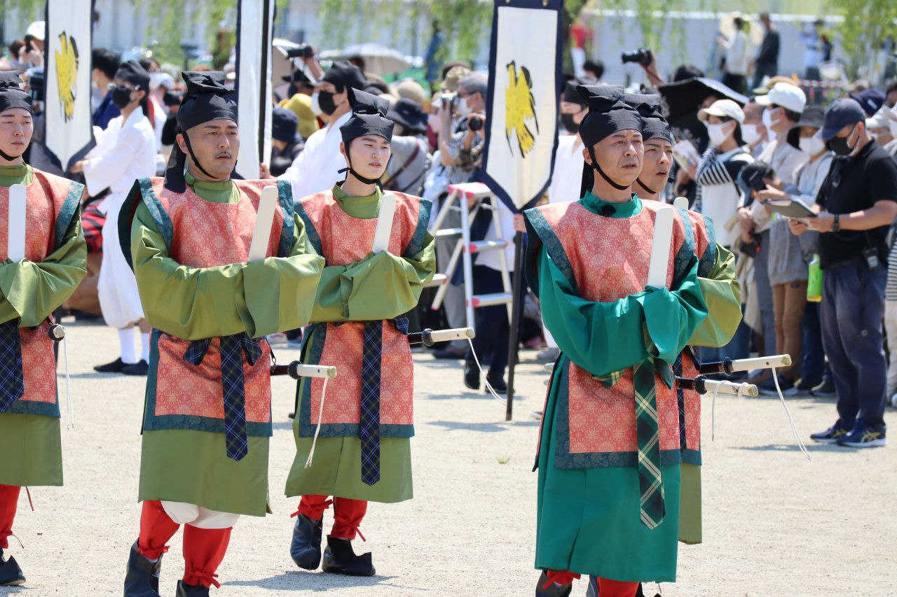 Heijo Capital Relocation Parade