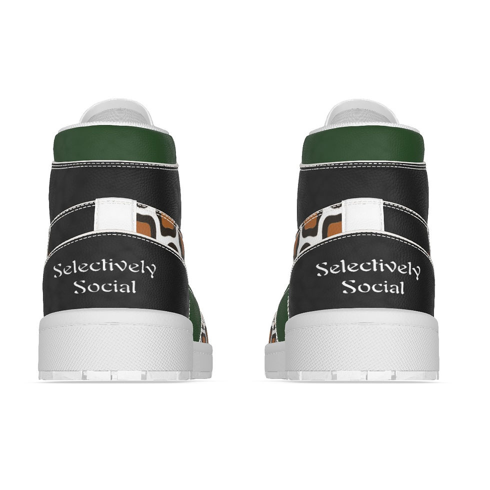 Thumbnail: Women's Safari 1