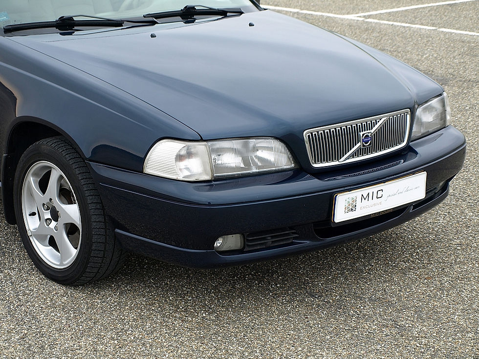 VOLVO V70 T5 - 18