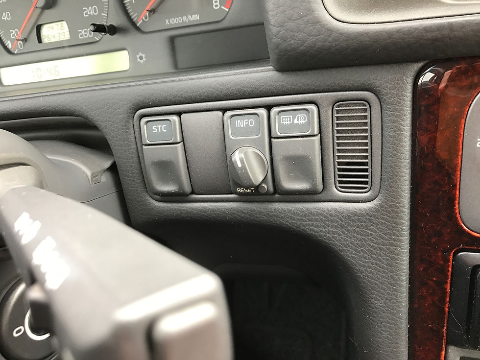 VOLVO V70 2.4 - 20