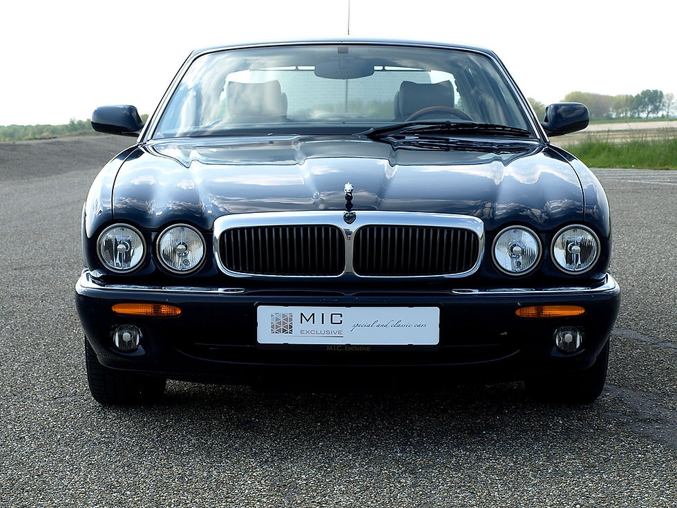 JAGUAR XJ8 3.2 - 3