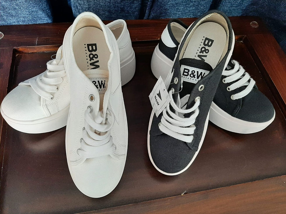 Tenis B&W colores bl y ng