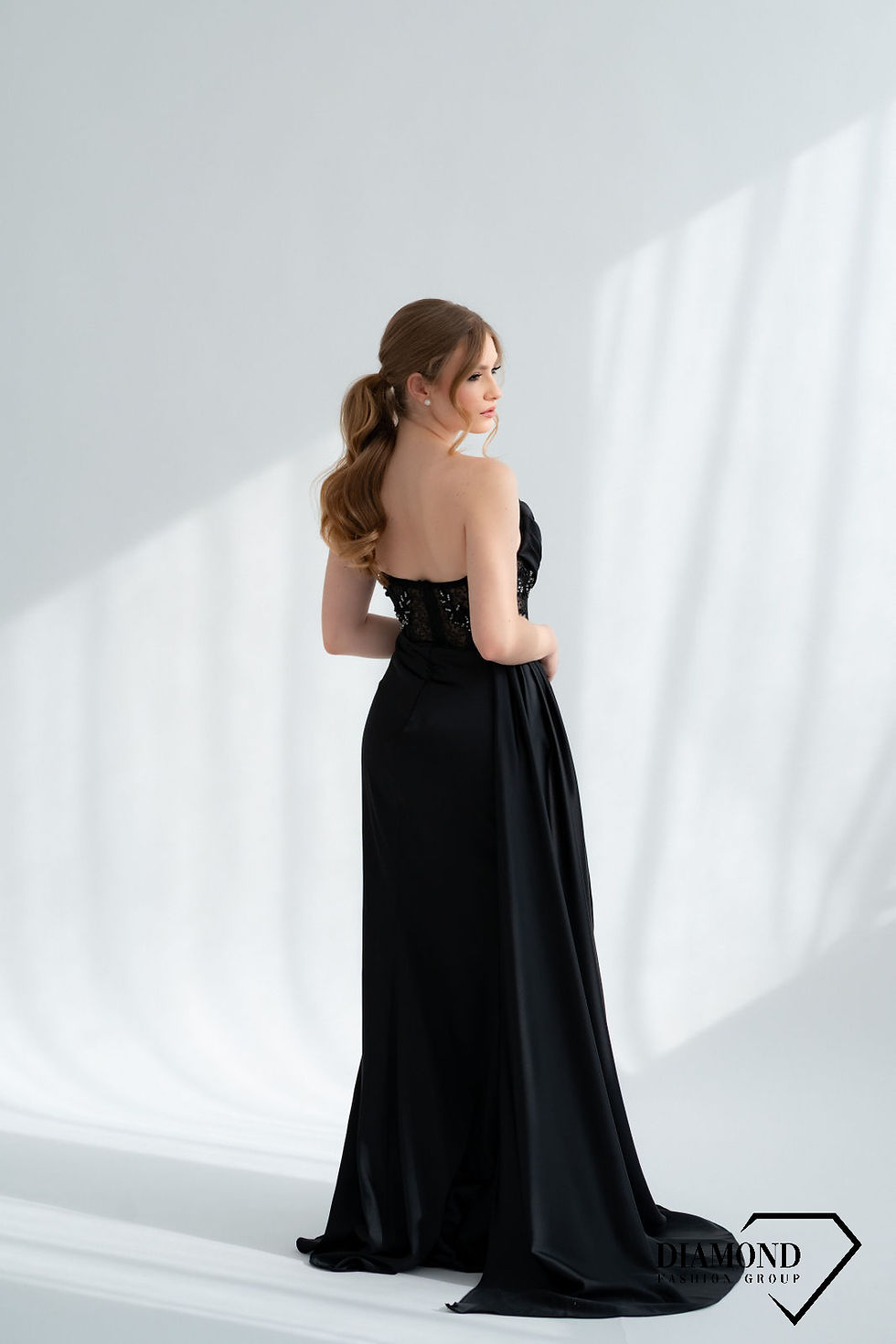 Miniaturbild: Evening Dress D1003