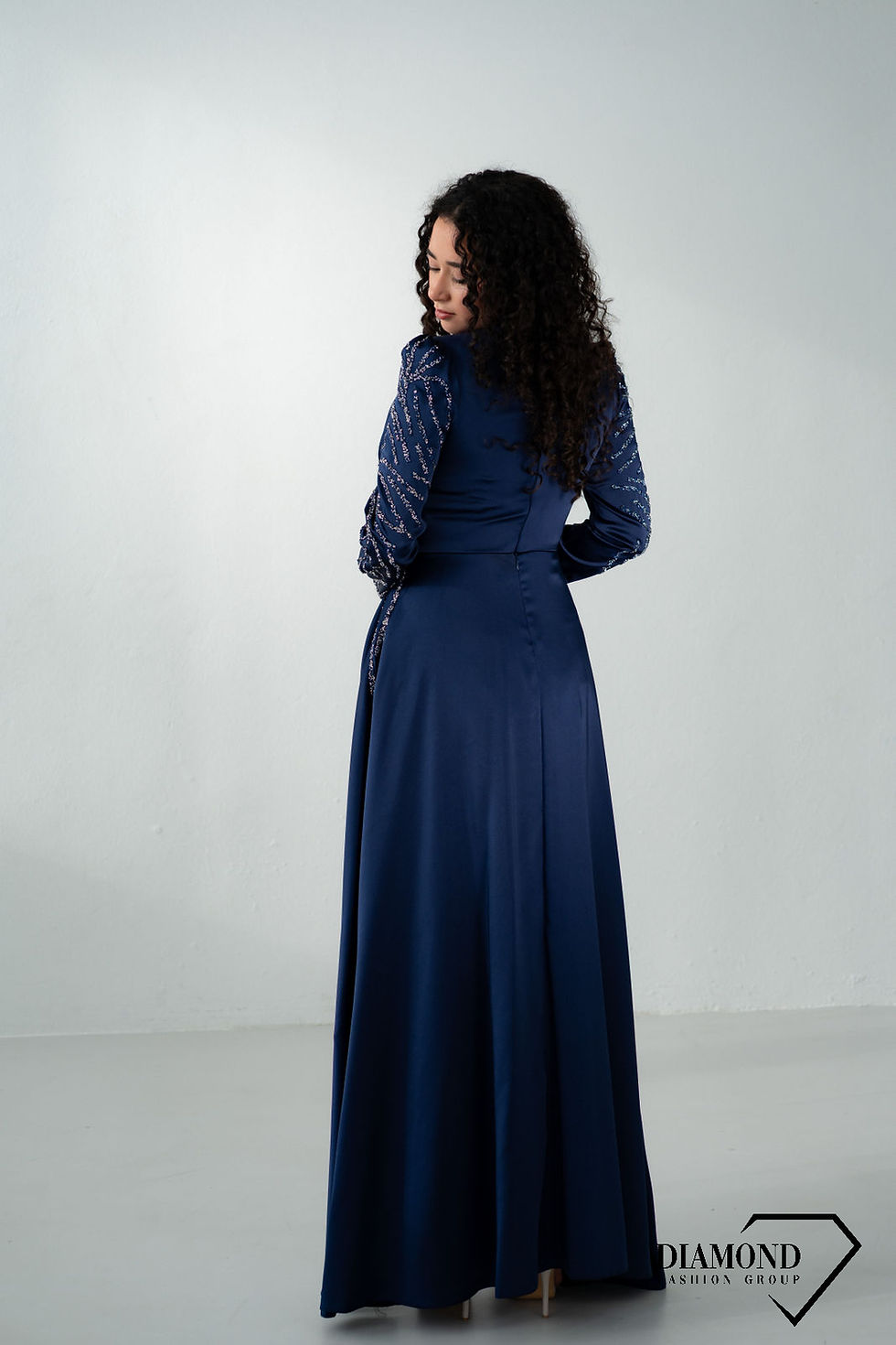 Miniaturbild: Evening Dress H1004