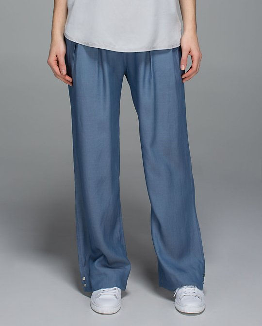 Lululemon Easy Breezy Pant