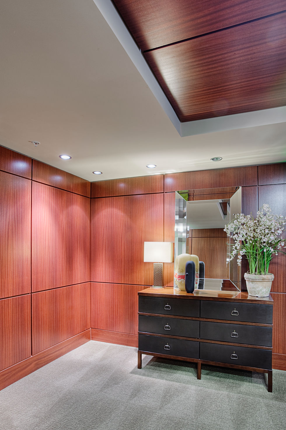 modern-bedroom-2026-03-25-08-20-48-utc.jpg