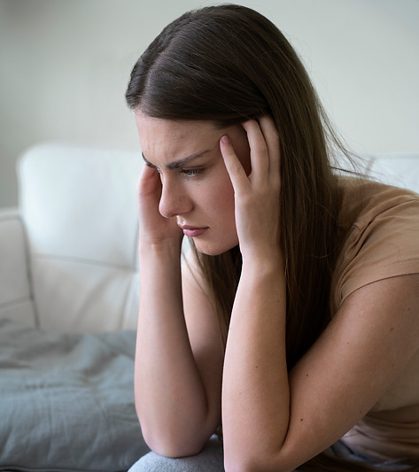 medium-shot-woman-worrying-home.jpg