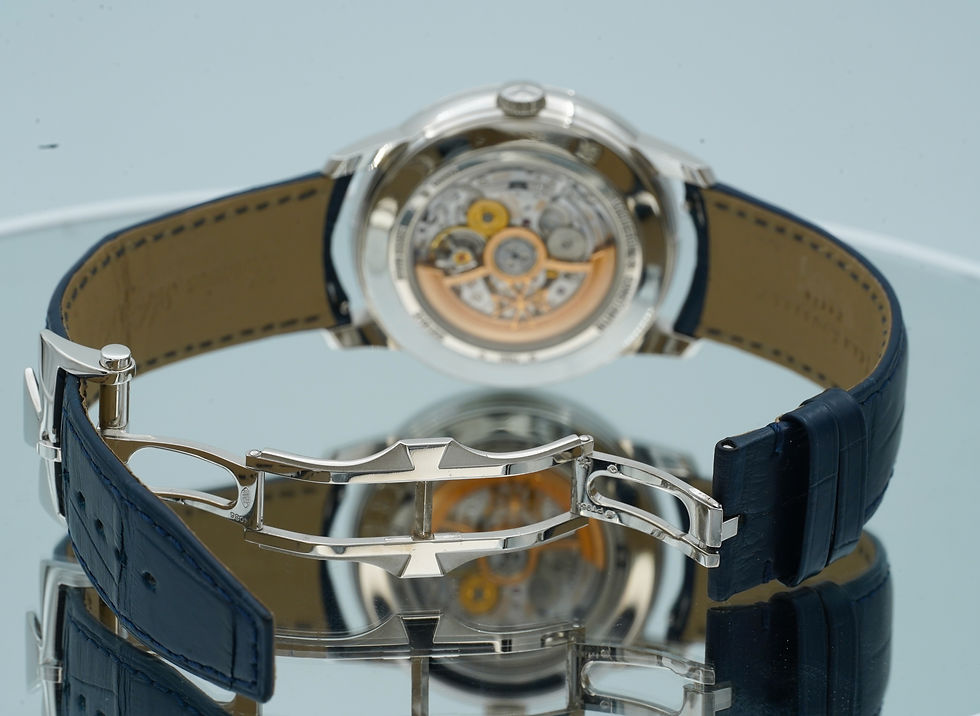 Thumbnail: Vacheron Constantin Patrimony Retrograde Day-Date 4000U/000P-H003 Platinum 42.5m
