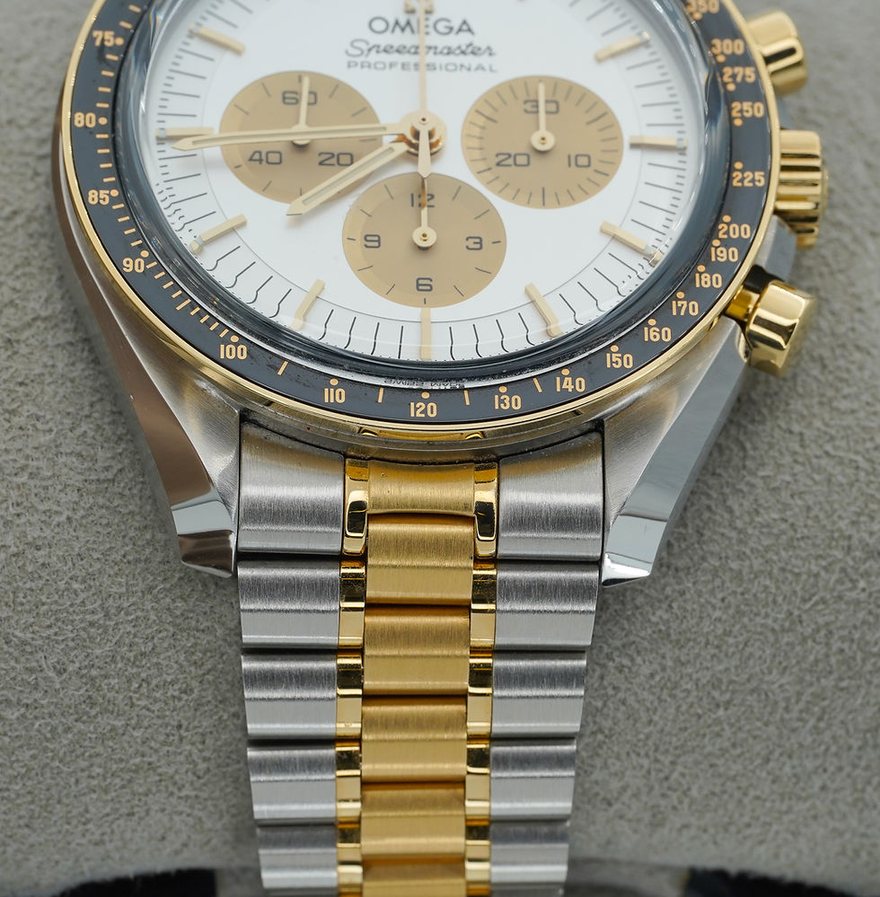 Thumbnail: Omega Speedmaster Professional 18K Yellow Gold SS 310.20.42.50.02.001 BOXES/PAPE