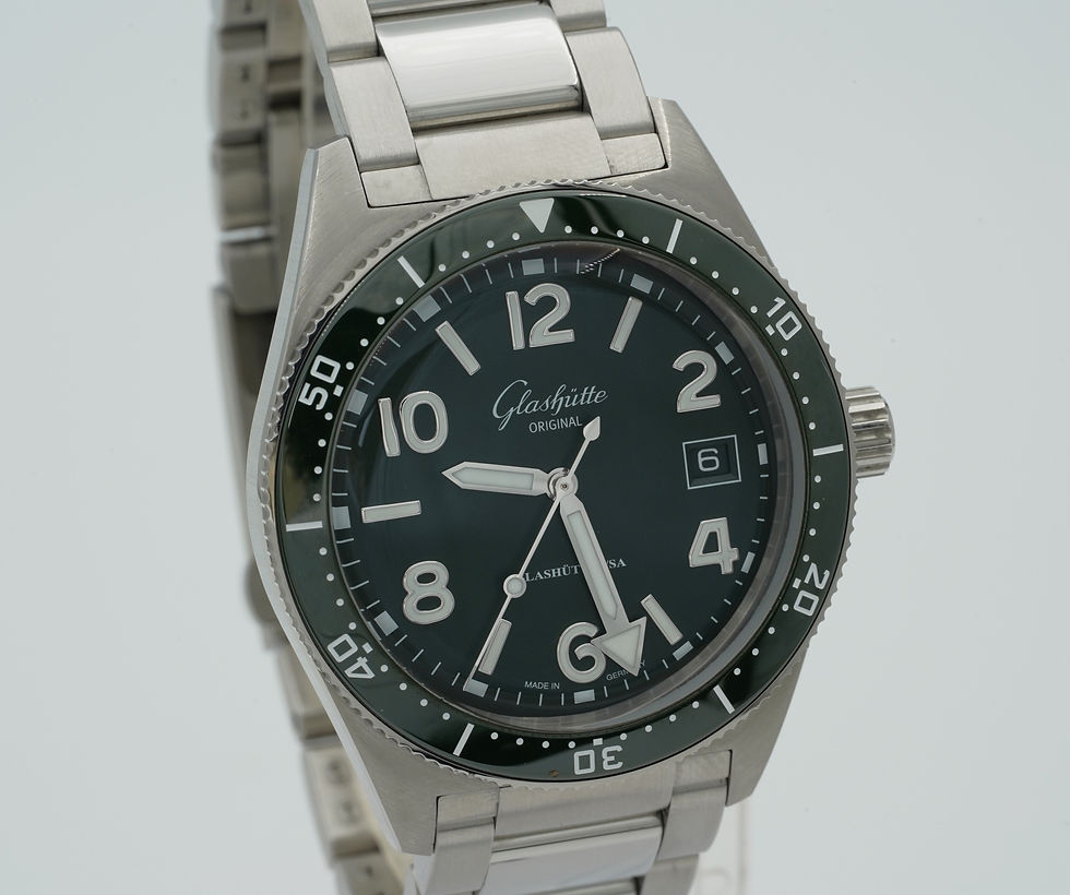 Thumbnail: Glashütte Original SeaQ Automatic Green Dial 39.5mm BOXES/PAPERS!
