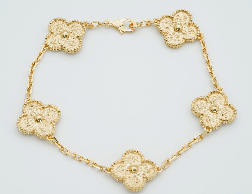 Thumbnail: Van Cleef & Arpels Vintage Alhambra Bracelet 5 Motifs 18K Yellow Gold 7.25”
