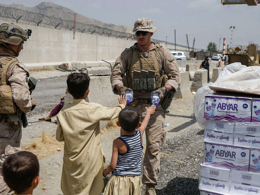 Afghanistan - Allarme Unicef: bambini dati in matrimonio o reclutati