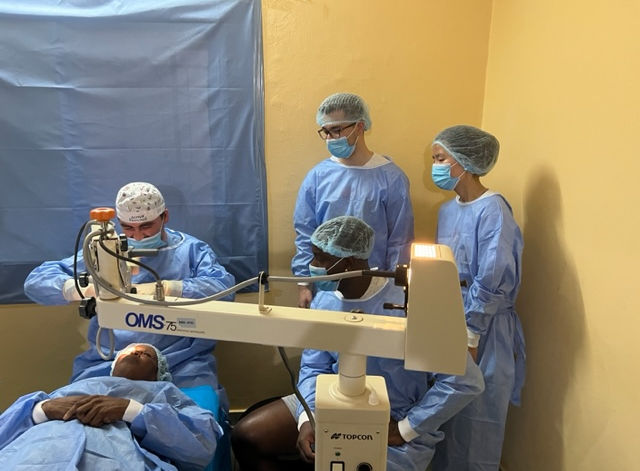 mali surgery 6.jpg