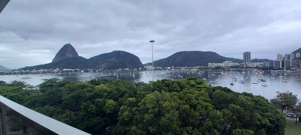 R$ 3.500.000,00 - FLAMENGO/ AVENIDA RUI BARBOSA - MAGNÍFICO APARTAMENTO COM 330 m², COM 03 QUARTOS E 02 VAGAS