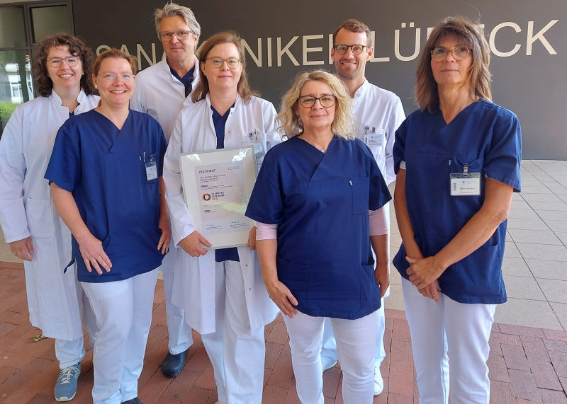 Das Team des Diabeteszentrums an den Sana Kliniken Lübeck freut sich sehr über die erfolgreiche Rezertifizierung (Bild: Sana Kliniken Lübeck*)
