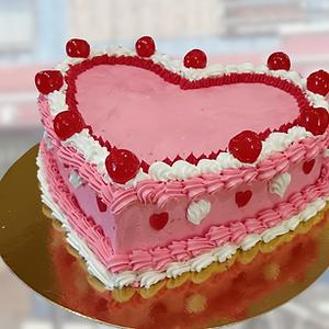 Sziv Alakú Eper torta