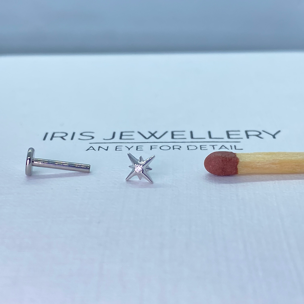 Thumbnail: Junipurr 5mm Stella 14kt White Gold