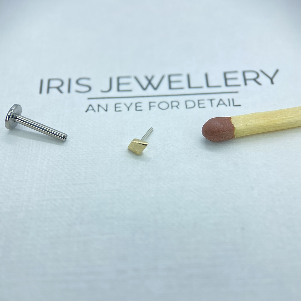 Thumbnail: Mushroom Prism 14kt Yellow Gold