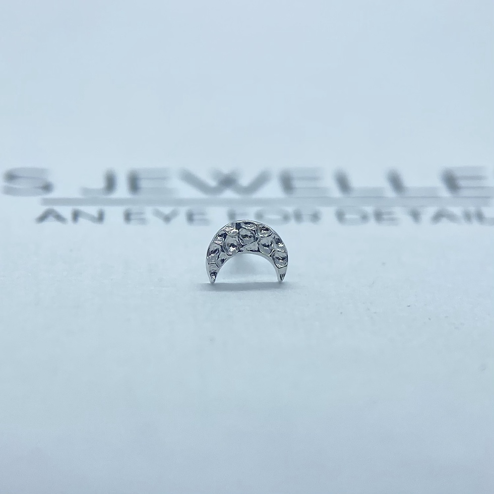 Thumbnail: Junipurr Hammered Moon 14kt White Gold