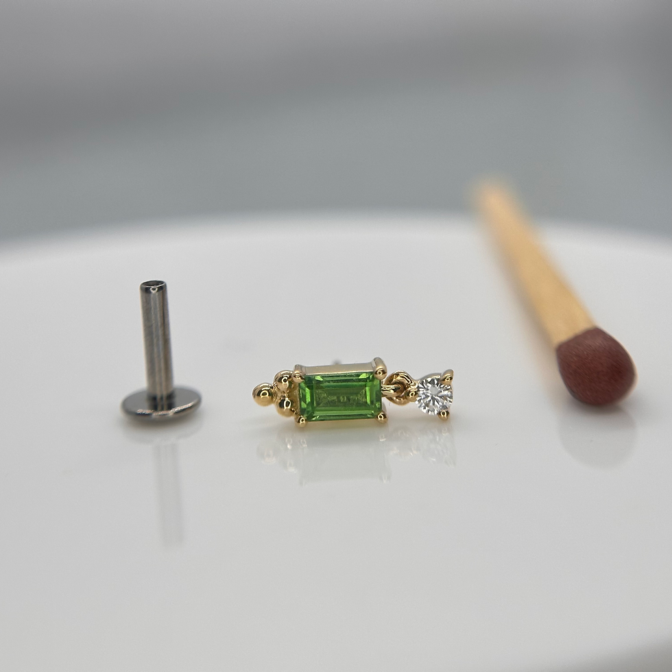 Thumbnail: Modern Mood Genuine Tsavorite & Diamond 14kt Yellow Gold