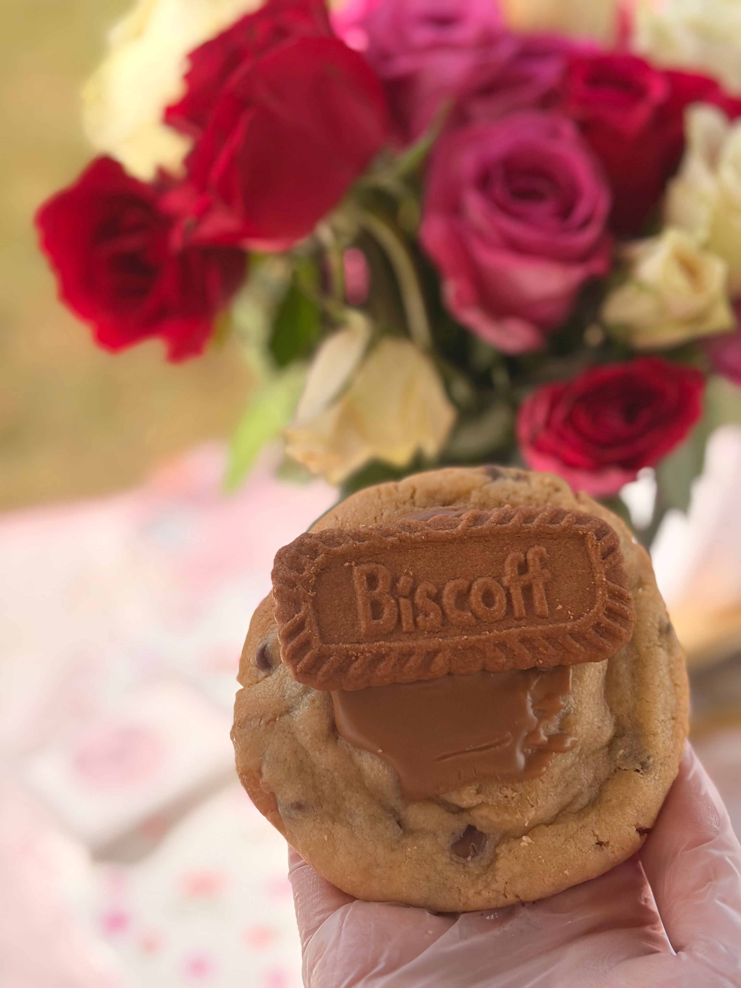 Biscoff Stuffed Cookie