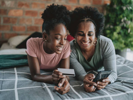 Raising Teens as a Mom: Support, Boundaries, and Staying Connected