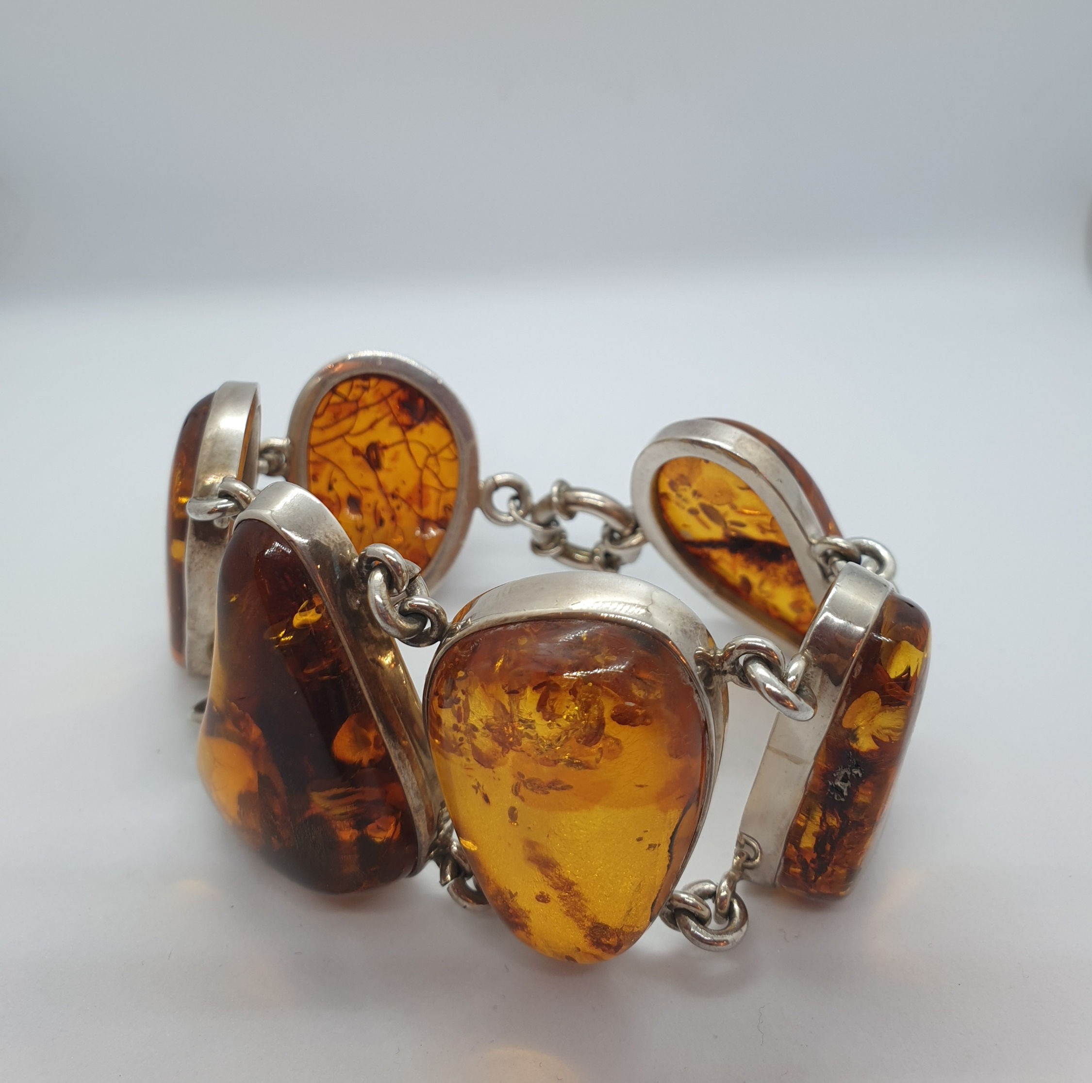 Bracciale in Ambra e Argento