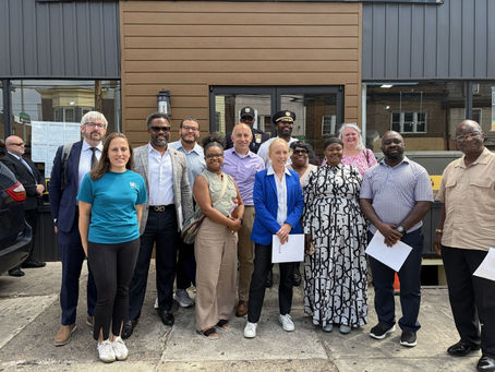 Congresswoman Scanlon Visits Woodland Avenue