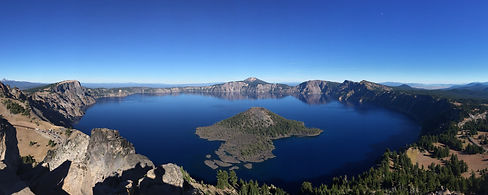 Above_Crater_Lake_(cropped).jpg