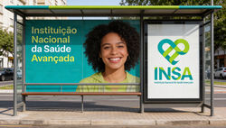 freepik__mockup-de-ponto-de-nibus-com-imagem-de-uma-pessoa-__52272