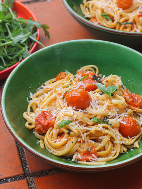 15 MINUTE MISO  CHERRY TOMATO LINGUINE