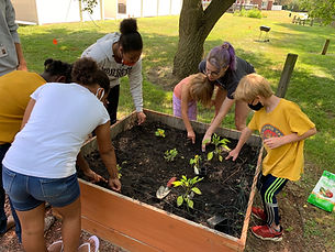 Hikone_Campers Gardening with Taylor.jpg