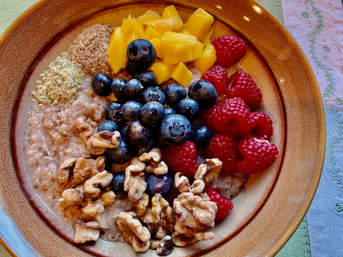 Blood-Sugar-Friendly Power Breakfast Quinoa Porridge
