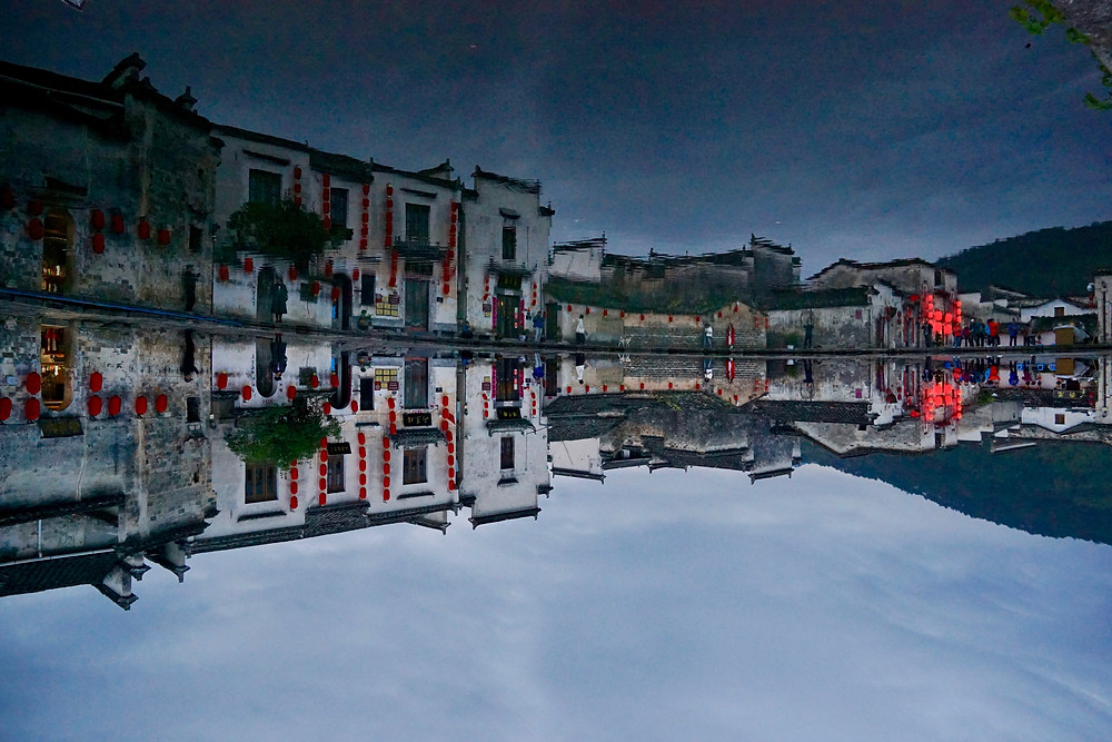 top-villages-in-china, hongcun village, moon lake village, most-beautiful-village-in-china