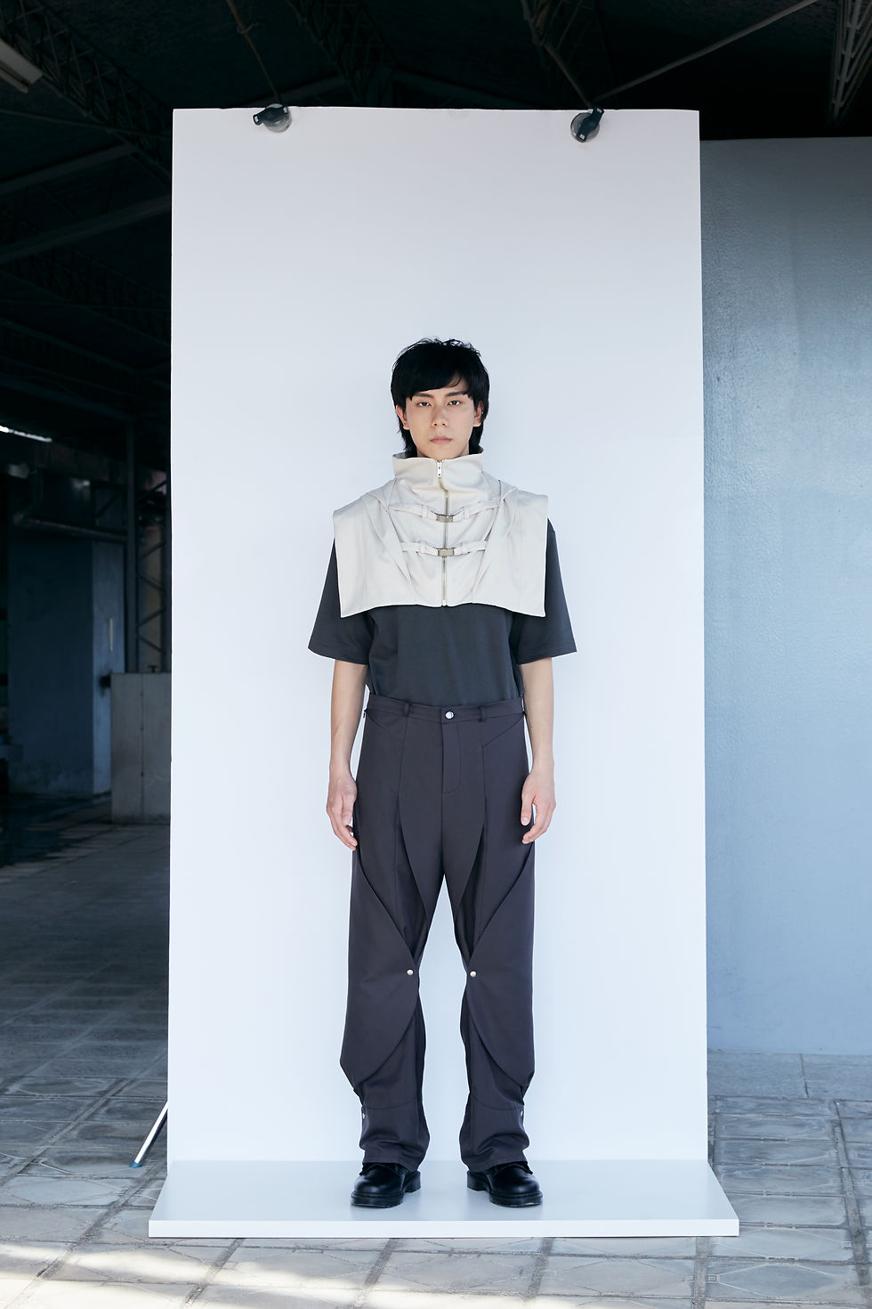 Thumbnail: 01 Hooded Vest Beige