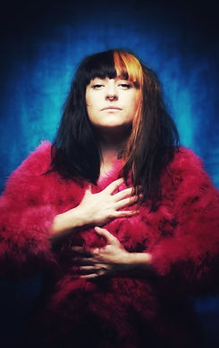 FREDERIKA - Une artiste, un village