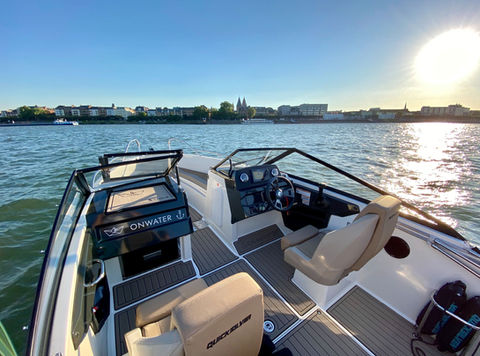 Boot mieten Frankfurt, Mainz, Düsseldorf, Koblenz