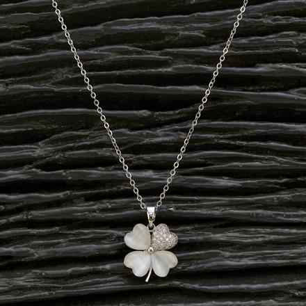 Western Classic Rose Chain Pendant