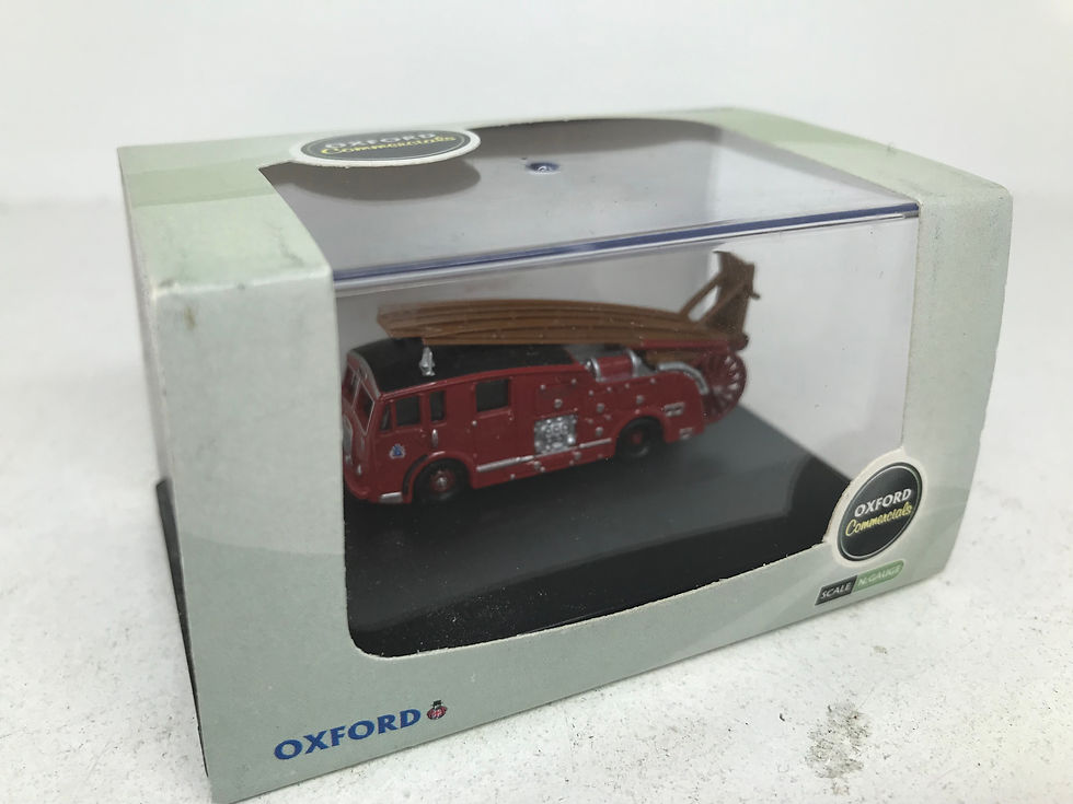 OXFORD 1:148 SCALE N GAUGE NDEN002 DENNIS F12 N. IRELAND FIRE ENGINE