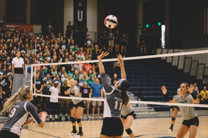 Lady Cougars advance to Crossroads League Semifinals