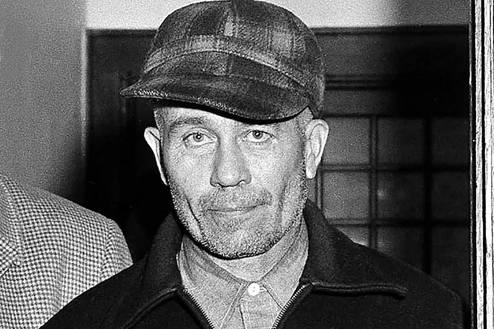 Edward Gein: O Serial Killer que Inspirou Psicose e O Massacre da Serra Elétrica