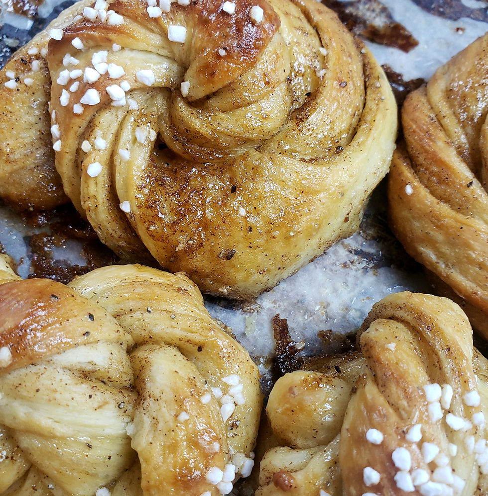 Thumbnail: Swedish Cardamom Kanelbullar Buns 1 dozen