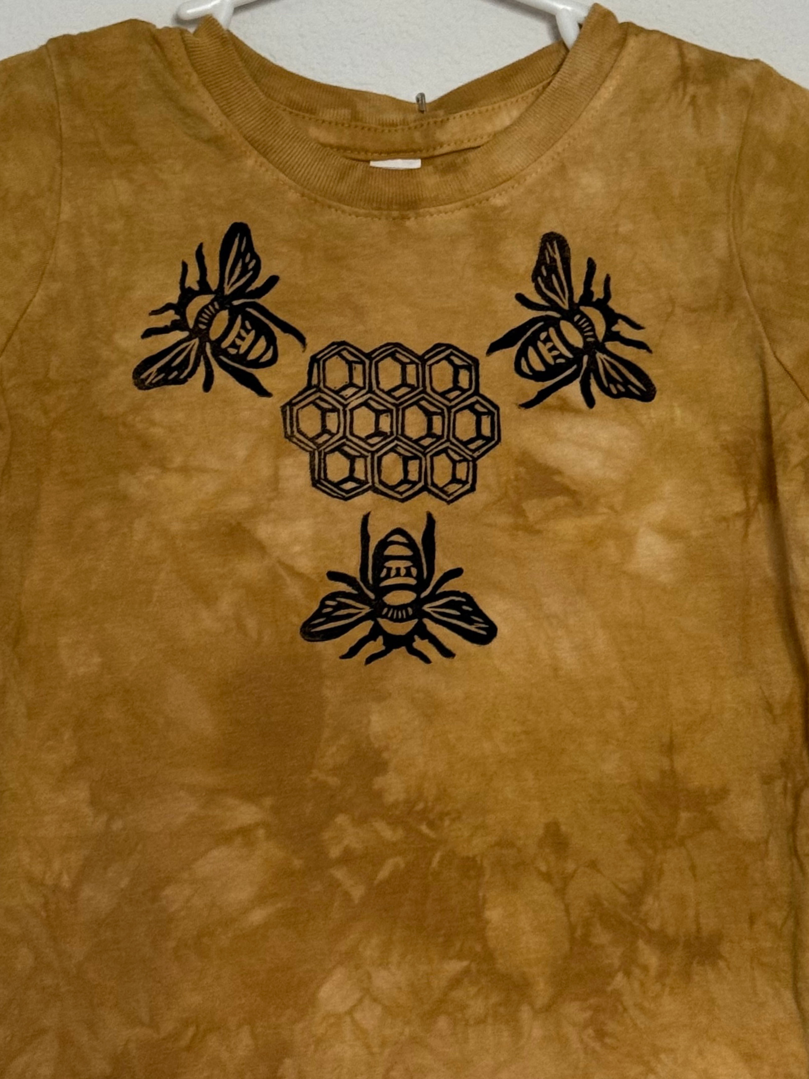 ‘Honey Bee’ Youth Tee in ‘Honey’