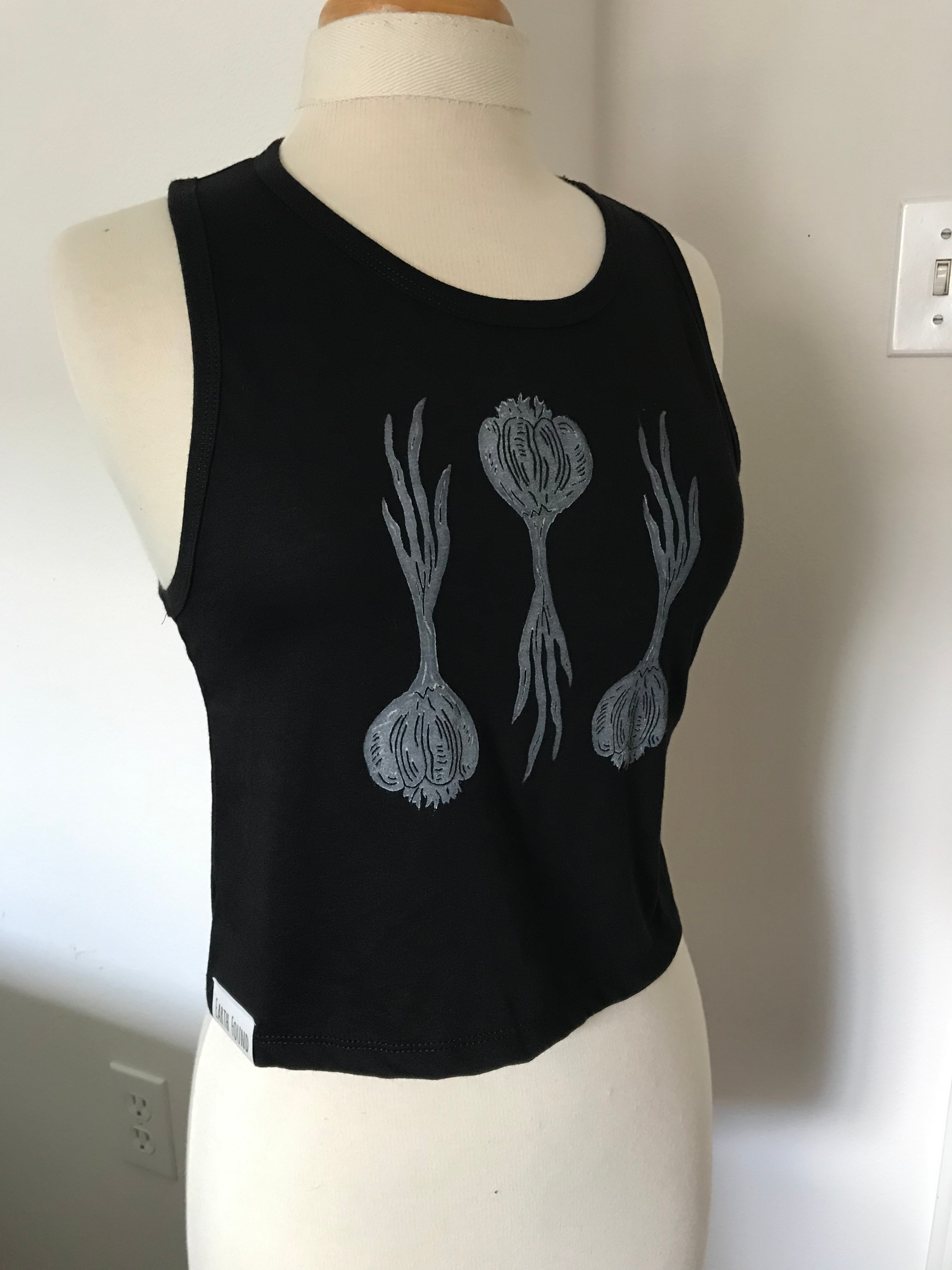 Garlic Cropped Tank in 'Onyx'